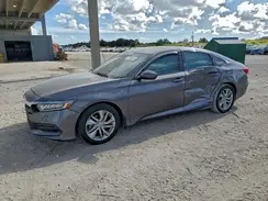 1HGCV1F12KA077052 2019 HONDA ACCORD