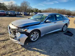 1HGCV1F12KA085801 2019 HONDA ACCORD