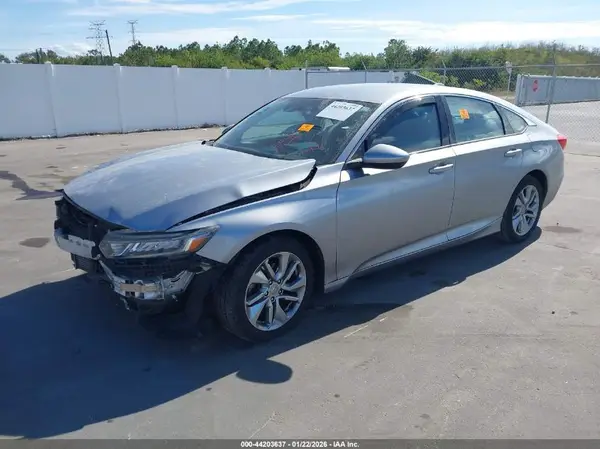 1HGCV1F12KA102158 2019 HONDA ACCORD - Image 2