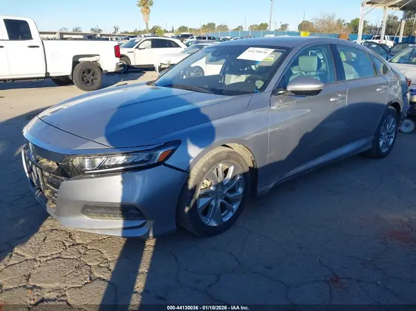 1HGCV1F12KA103696 2019 HONDA ACCORD - Image 2
