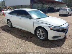1HGCV1F12KA117517 2019 HONDA ACCORD