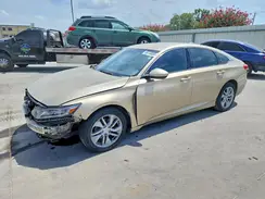 1HGCV1F12KA130297 2019 HONDA ACCORD