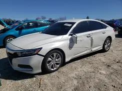 1HGCV1F12KA134785 2019 HONDA ACCORD
