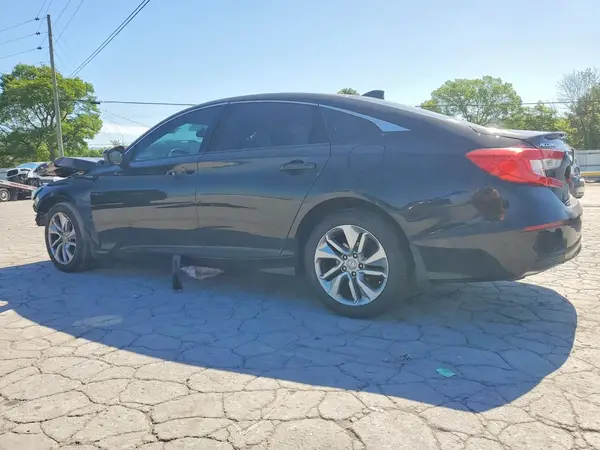 1HGCV1F12KA158391 2019 HONDA ACCORD - Image 2