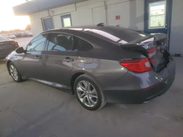 1HGCV1F12KA174753 2019 HONDA ACCORD - Image 2