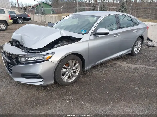 1HGCV1F12LA037569 2020 HONDA ACCORD - Image 2