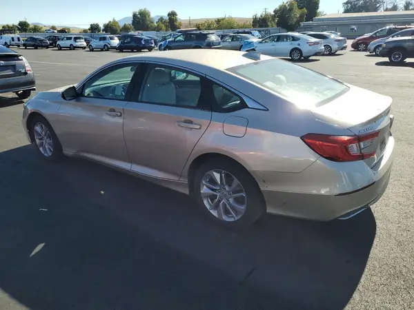 1HGCV1F13JA004447 2018 HONDA ACCORD - Image 2