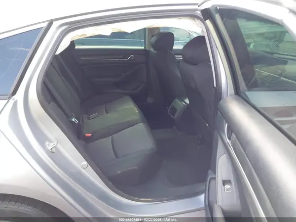 1HGCV1F13JA029719 2018 HONDA ACCORD - Image 8
