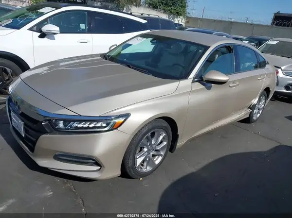 1HGCV1F13JA036637 2018 HONDA ACCORD - Image 2