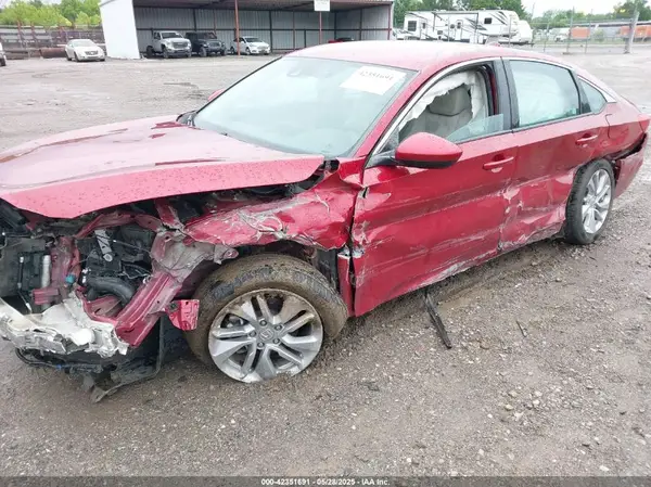 1HGCV1F13JA039537 2018 HONDA ACCORD - Image 2