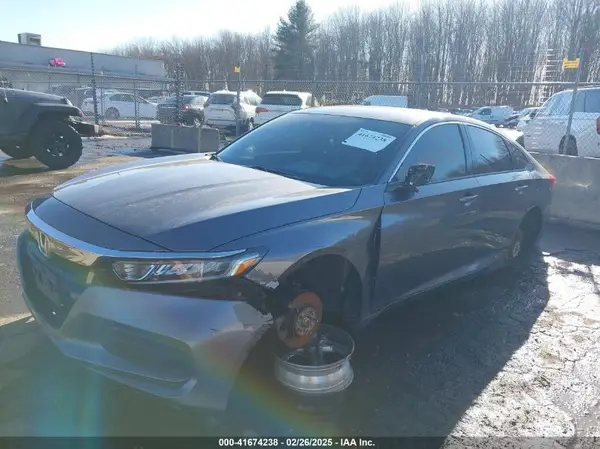 1HGCV1F13JA041823 2018 HONDA ACCORD - Image 2