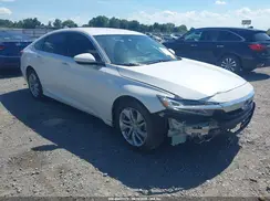 1HGCV1F13JA051333 2018 HONDA ACCORD