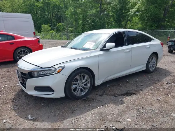1HGCV1F13JA055236 2018 HONDA ACCORD - Image 2
