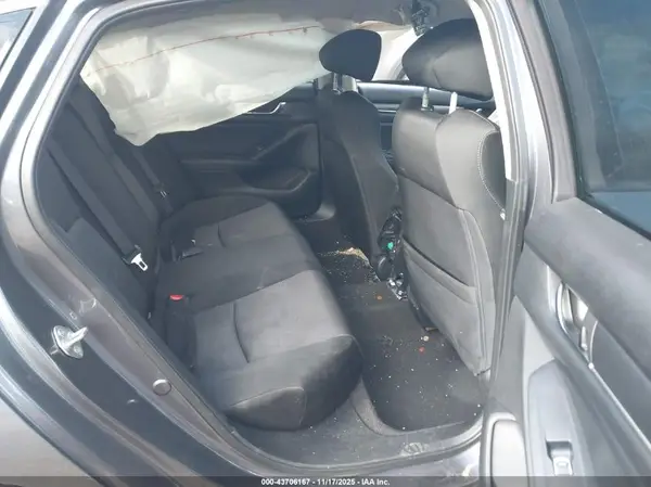 1HGCV1F13JA057648 2018 HONDA ACCORD - Image 8