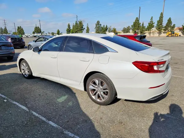 1HGCV1F13JA065362 2018 HONDA ACCORD - Image 2