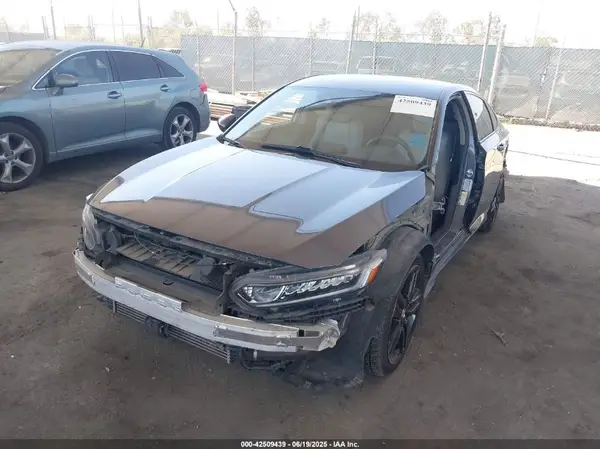 1HGCV1F13JA071467 2018 HONDA ACCORD - Image 2
