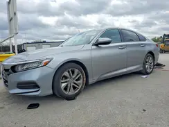 1HGCV1F13JA072733 2018 HONDA ACCORD