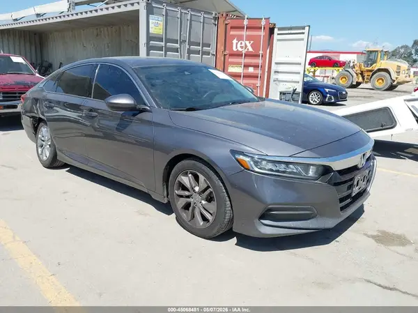 1HGCV1F13JA095431 2018 HONDA ACCORD - Image 1