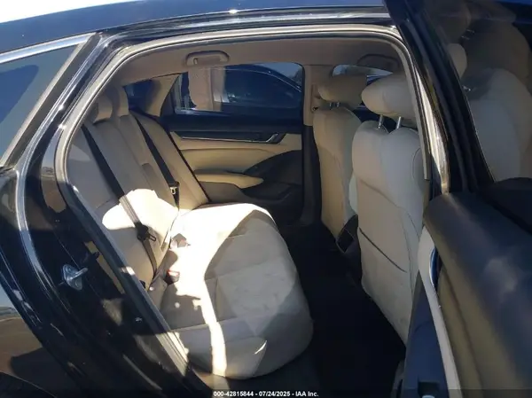 1HGCV1F13JA095655 2018 HONDA ACCORD - Image 8