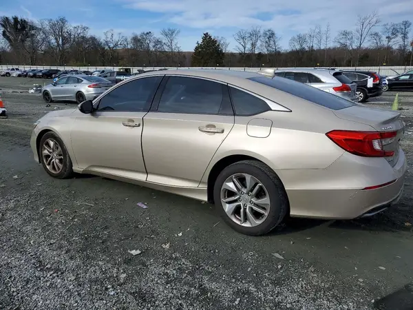 1HGCV1F13JA096868 2018 HONDA ACCORD - Image 2