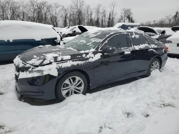 1HGCV1F13JA115645 2018 HONDA ACCORD - Image 1