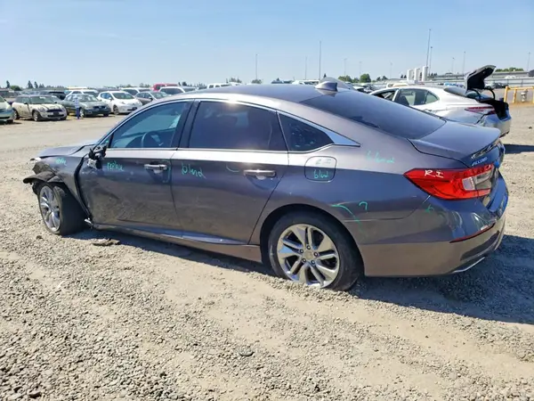 1HGCV1F13JA117847 2018 HONDA ACCORD - Image 2