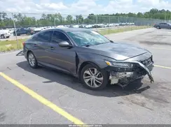 1HGCV1F13JA138410 2018 HONDA ACCORD