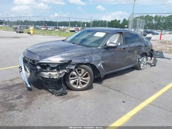 1HGCV1F13JA138410 2018 HONDA ACCORD - Image 2
