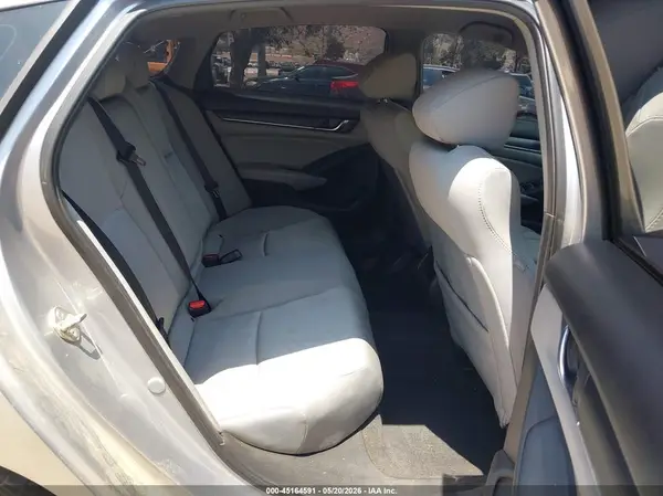 1HGCV1F13JA141372 2018 HONDA ACCORD - Image 8