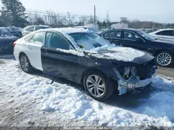 1HGCV1F13JA152761 2018 HONDA ACCORD
