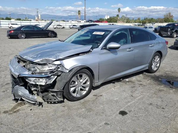 1HGCV1F13JA153943 2018 HONDA ACCORD - Image 1