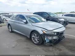 1HGCV1F13JA156776 2018 HONDA ACCORD