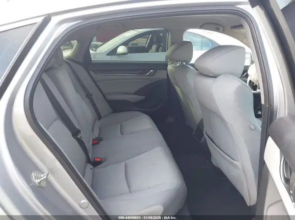1HGCV1F13JA156793 2018 HONDA ACCORD - Image 8