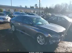 1HGCV1F13JA157359 2018 HONDA ACCORD
