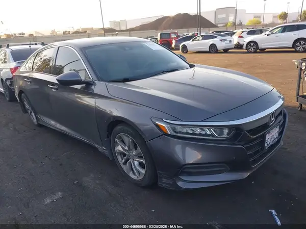 1HGCV1F13JA184223 2018 HONDA ACCORD - Image 1
