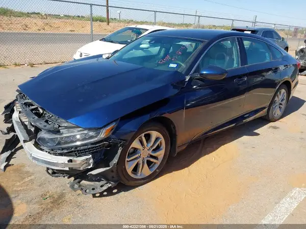1HGCV1F13JA194170 2018 HONDA ACCORD - Image 2