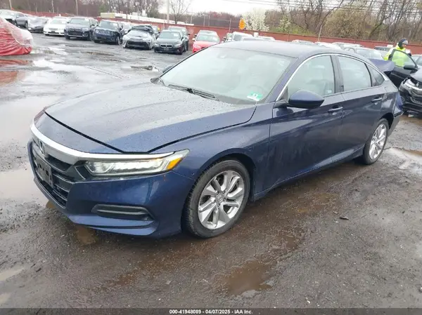 1HGCV1F13JA195108 2018 HONDA ACCORD - Image 2