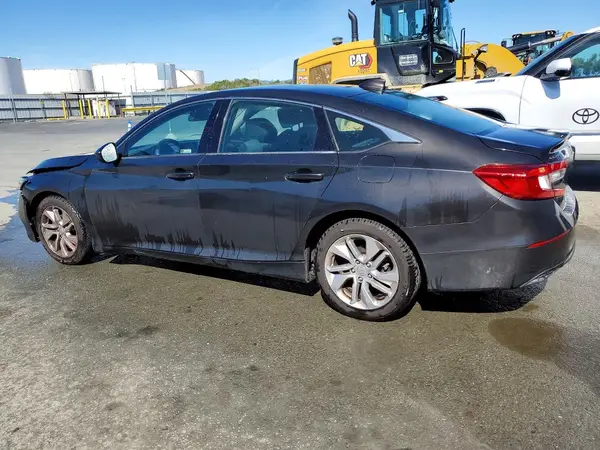 1HGCV1F13JA200792 2018 HONDA ACCORD - Image 2
