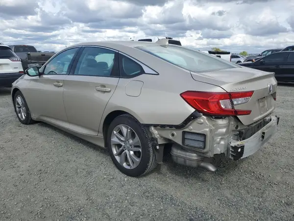 1HGCV1F13JA211209 2018 HONDA ACCORD - Image 2