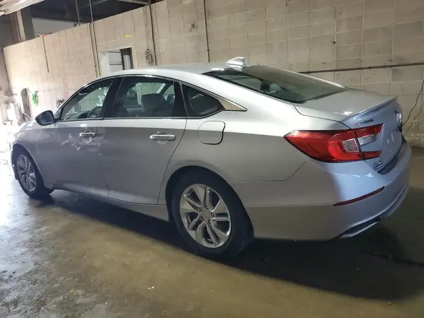 1HGCV1F13JA221237 2018 HONDA ACCORD - Image 2