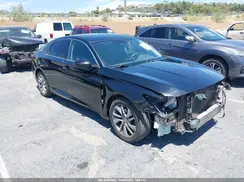 1HGCV1F13JA238183 2018 HONDA ACCORD