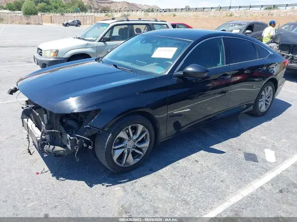 1HGCV1F13JA238183 2018 HONDA ACCORD - Image 2
