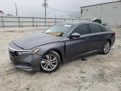 1HGCV1F13JA240452 2018 HONDA ACCORD