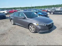 1HGCV1F13JA252293 2018 HONDA ACCORD