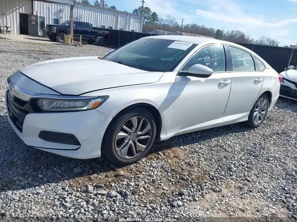 1HGCV1F13JA263231 2018 HONDA ACCORD - Image 2