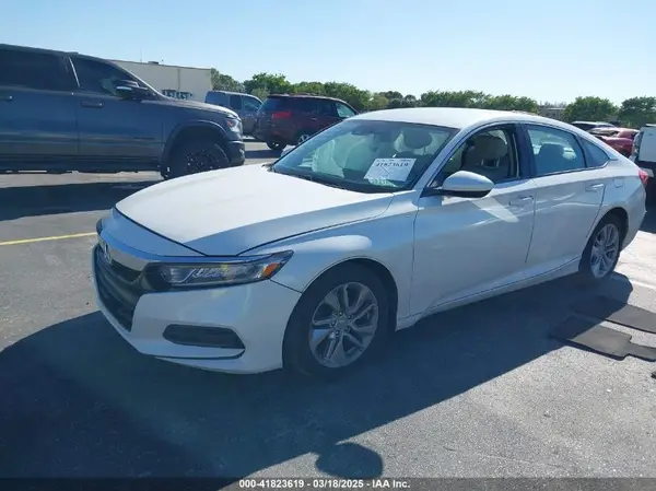 1HGCV1F13KA003073 2019 HONDA ACCORD - Image 2