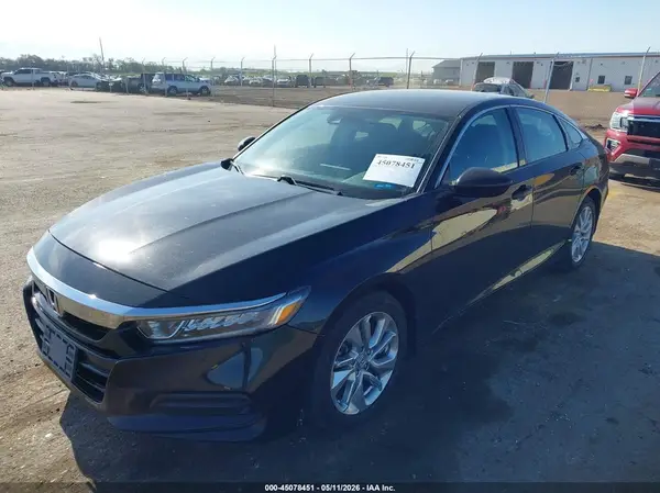 1HGCV1F13KA016051 2019 HONDA ACCORD - Image 2