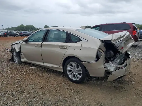 1HGCV1F13KA022979 2019 HONDA ACCORD - Image 2
