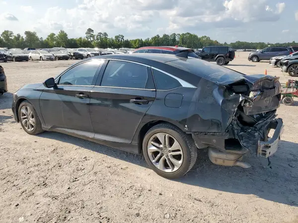1HGCV1F13KA024134 2019 HONDA ACCORD - Image 2