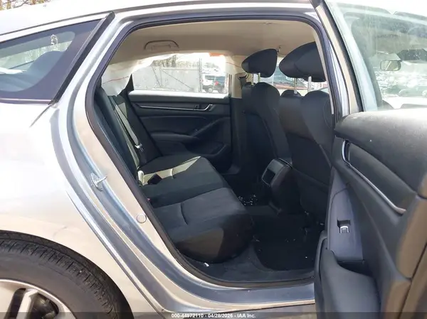 1HGCV1F13KA043623 2019 HONDA ACCORD - Image 8
